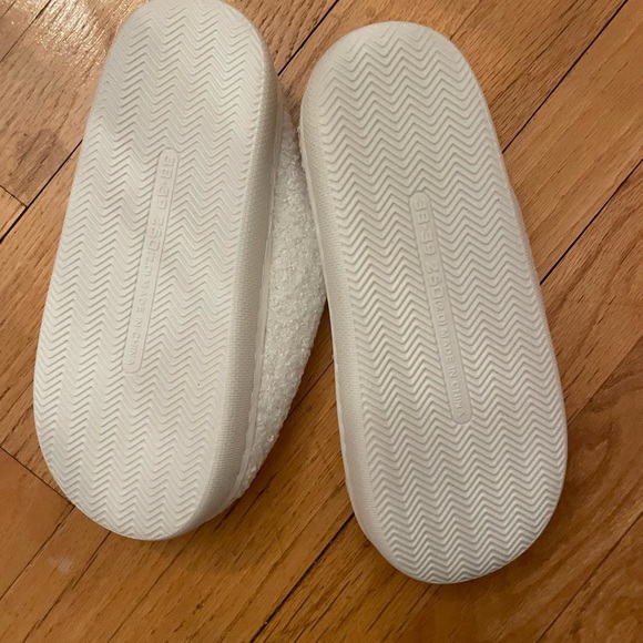 Gingerbread slippers - Picture 4 of 4